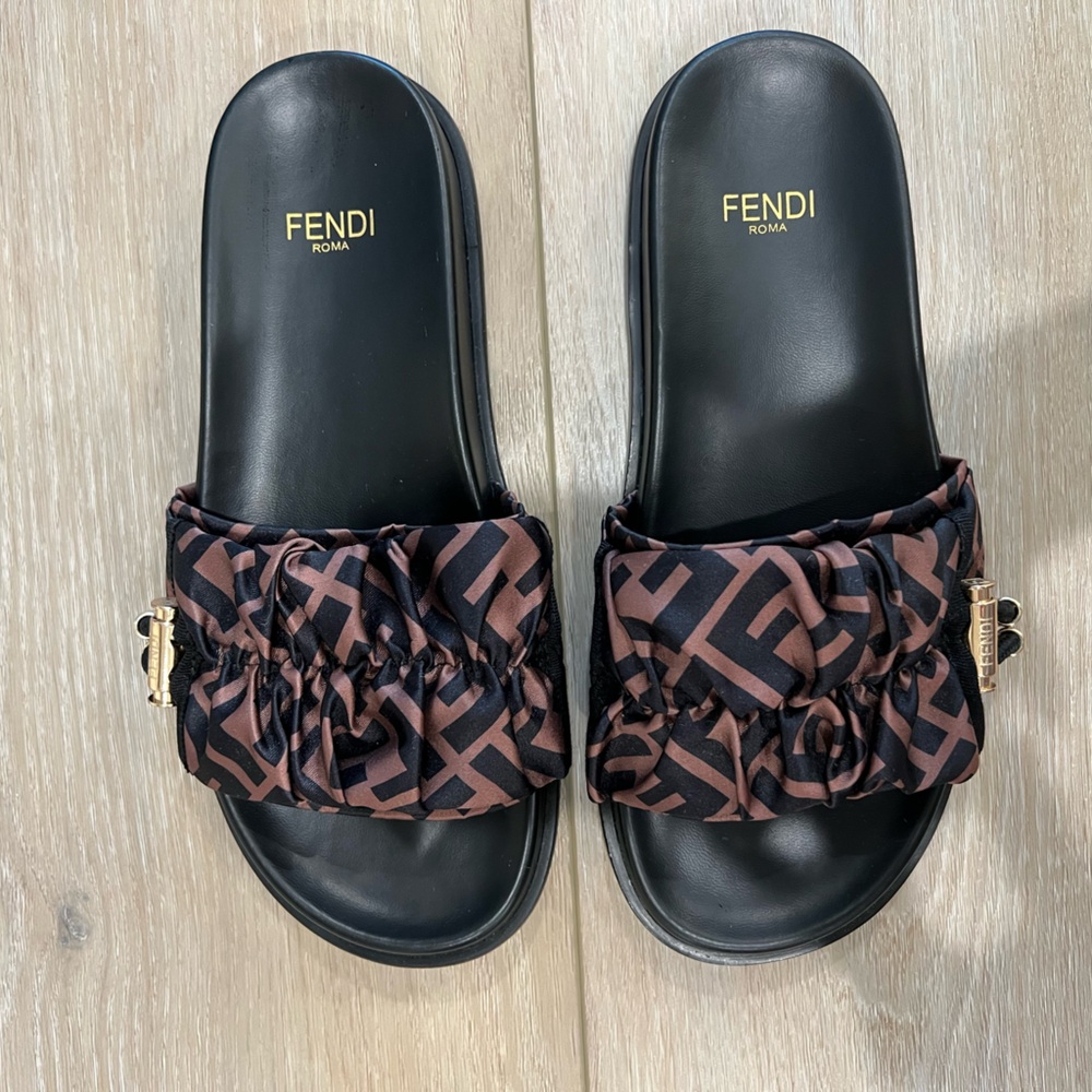 Fendi Illusion FF Slide Sandals